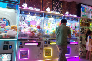 Thiết Bị Quét QR Cho Máy Gắp Thú – CQR-COIN01